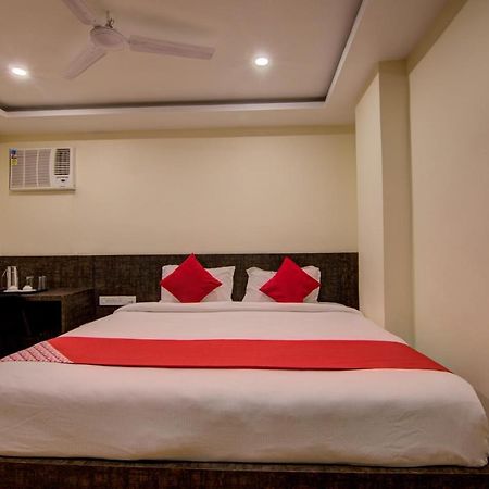 Oyo 12736 Skylawn Hotel Jamshedpur Eksteriør billede