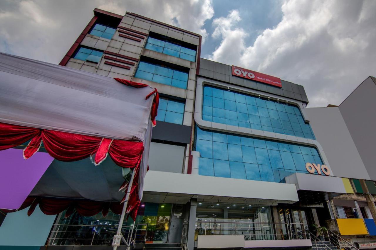 Oyo 12736 Skylawn Hotel Jamshedpur Eksteriør billede