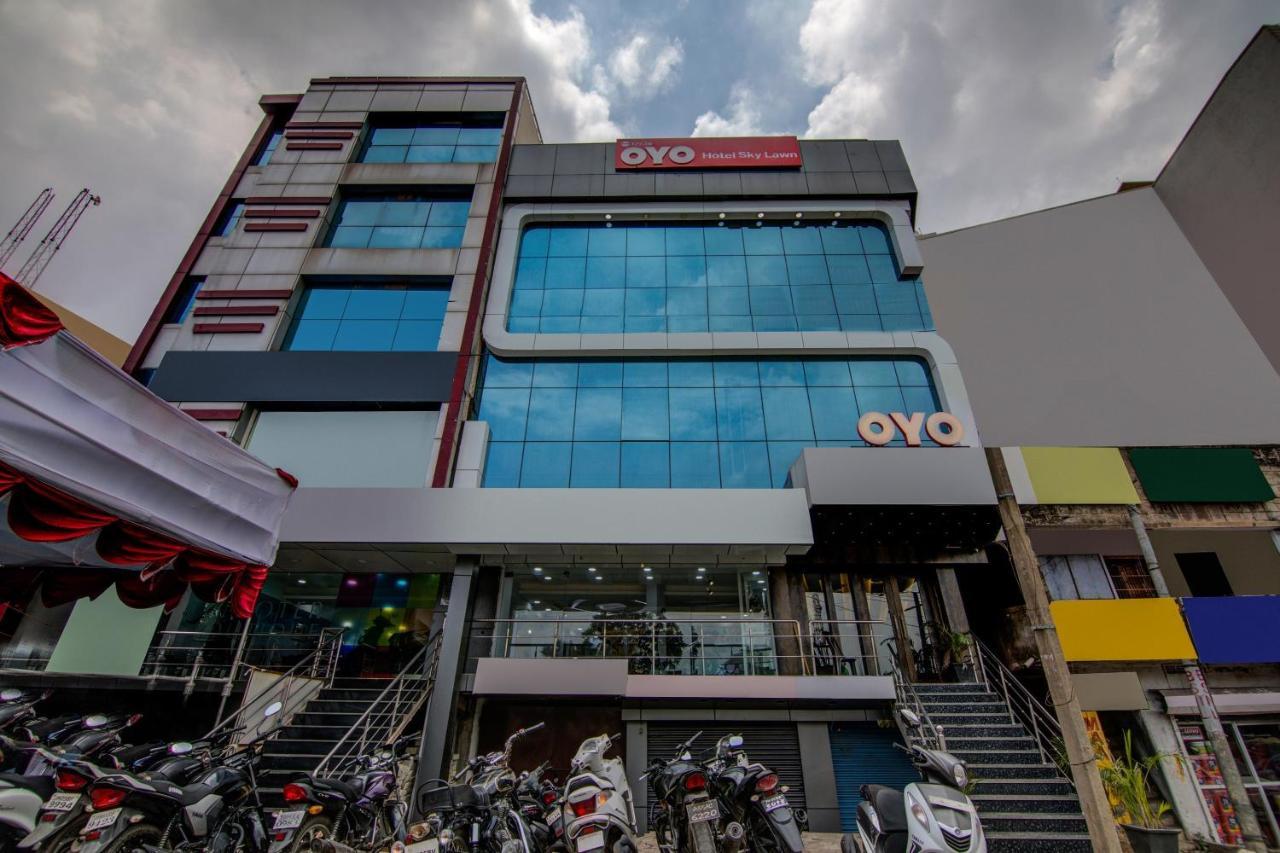 Oyo 12736 Skylawn Hotel Jamshedpur Eksteriør billede