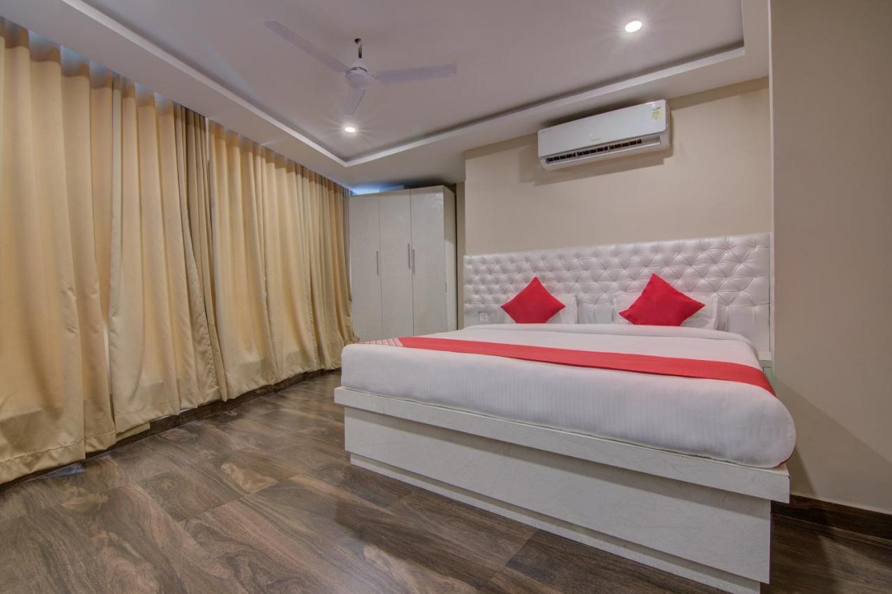 Oyo 12736 Skylawn Hotel Jamshedpur Eksteriør billede