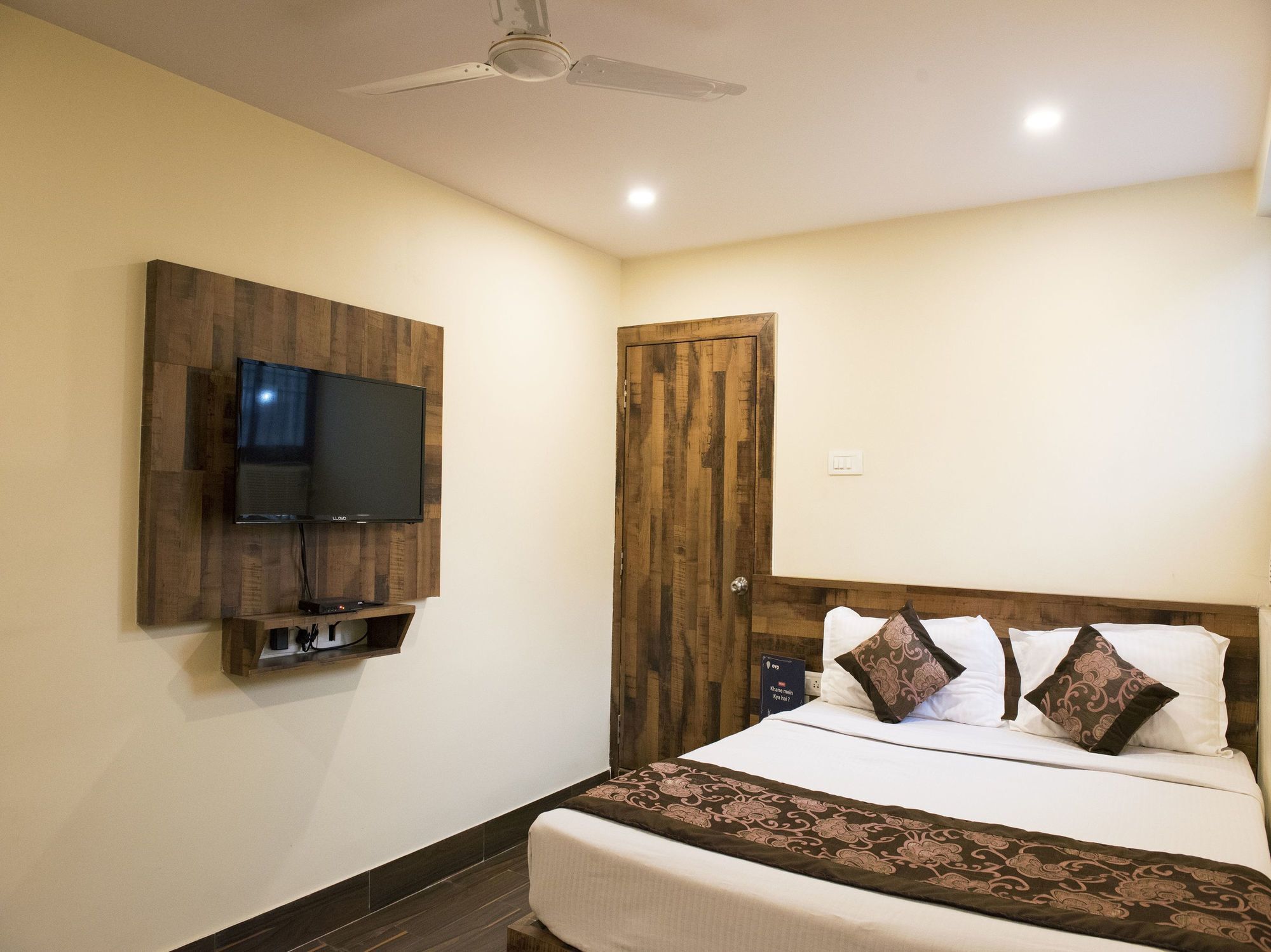 Oyo 12736 Skylawn Hotel Jamshedpur Eksteriør billede