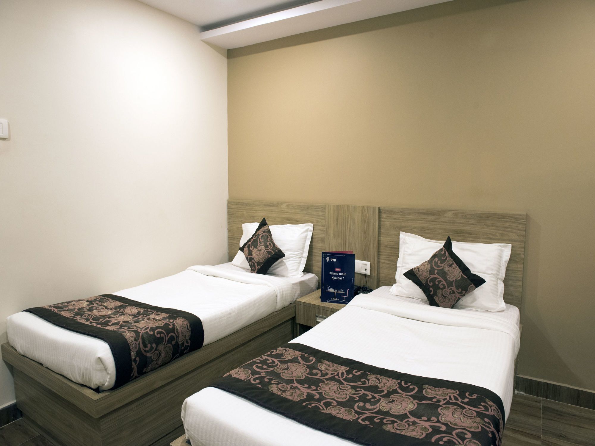 Oyo 12736 Skylawn Hotel Jamshedpur Eksteriør billede